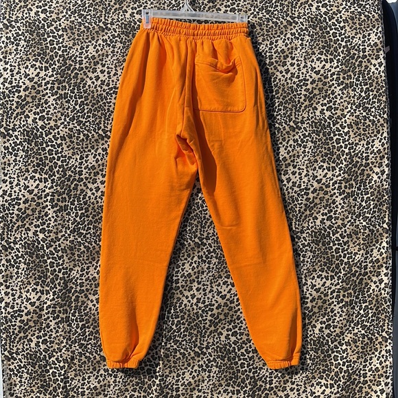 Reigning Fury Skull Sweats - Picture 4 of 4